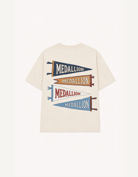 Medallion Club Tee — Ecru